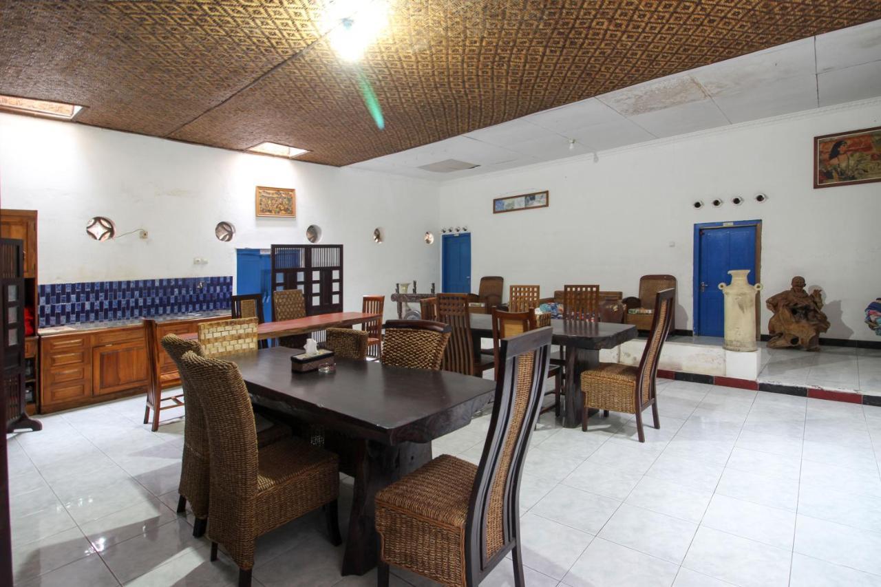 Reddoorz Near Rumah Sakit Wirosaban Salakan Εξωτερικό φωτογραφία
