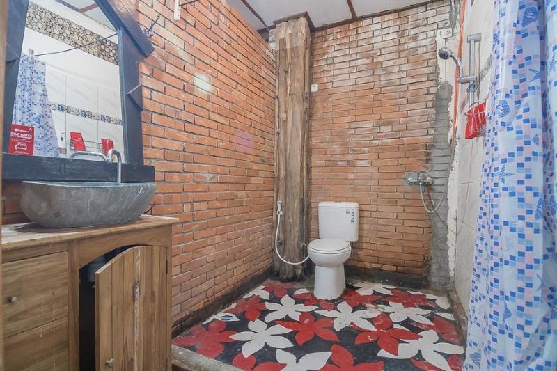 Reddoorz Near Rumah Sakit Wirosaban Salakan Εξωτερικό φωτογραφία