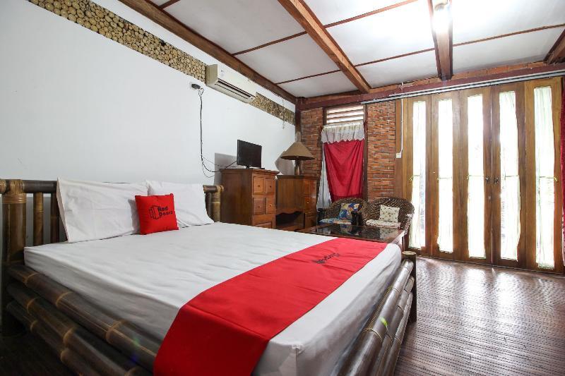 Reddoorz Near Rumah Sakit Wirosaban Salakan Εξωτερικό φωτογραφία